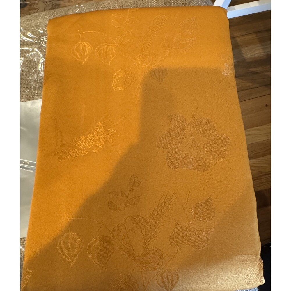 New Sastybale CopperLeaf Print Cloth Tablecloth 60" x 102" Autumn